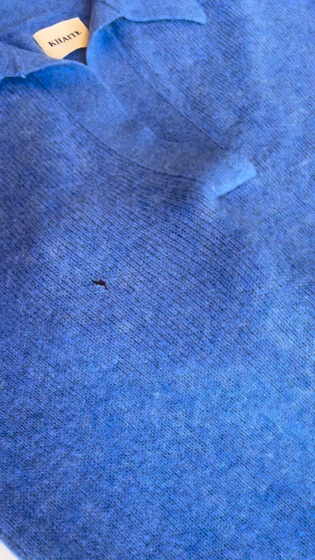 Hole in your knitwear?🧵
This is Invisible Mending, where our Makers rebuild the knit so the repair almost disappears.
We offer four knitwear repair options: at The Seam: Invisible • Stitch • Embroidery • Woven Darning.
See our Guide to Knitwear Repairs in bio.
�Repair of this @khaite jumper by Maker Nicole A ✨
#theseamfixedit #knitwearrepair #knitting #invisiblerepair #swissdarning