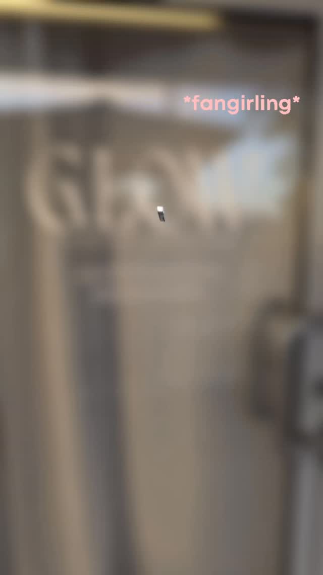 Fan Girl Friday ✨ GLOW Pilates Boutique
Today’s edible branding moment was created using Eddie the edible printer — perfect for turning logos into cookies that make a statement (and delicious!).
Glow Pilates Boutique is where mindful movement becomes a fun, rewarding self care ritual. We offer a blend of in-person & online classes, and are dedicated to offering feel-good movement!
With a variety of class styles, we have something for everyone - whether you're a newbie or a seasoned pro, we've got you.
I absolutely love getting to showcase and celebrate other businesses this way. Because let’s be honest… everything is better in cookie form. 🍪
DM to chat about custom logo cookies for your next event.