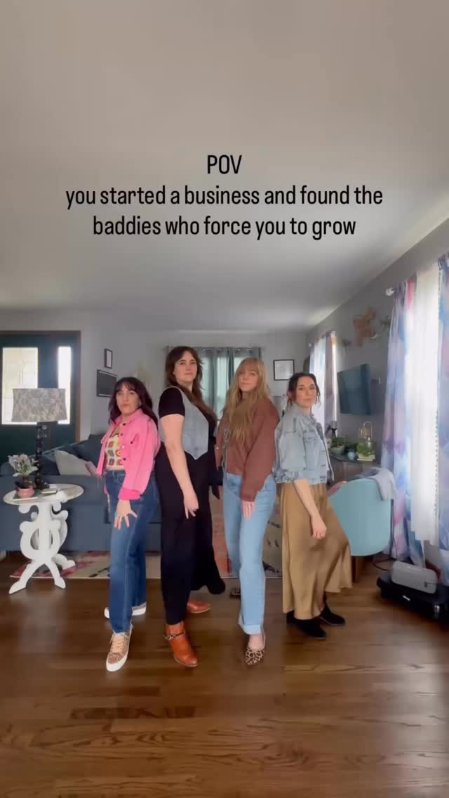Grow squad: expanders, challengers, hype team, room creators, door openers.
Just starting a business is a giant signal to the universe that you’re ready for more.
Who keeps you dreaming bigger?
Tag ‘em 👇