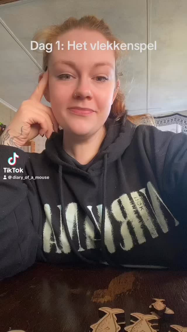 Ik ben dus een mini serie gestart waarbij ik al mijn materialen laat zien… het zijn er mega veel dus drop een cijfertje tussen 1-75 en ik maak daarover een filmpje 😍🥳 #kleuter #kleuteronderwijs #educatiefspeelgoed #kleuterjuf