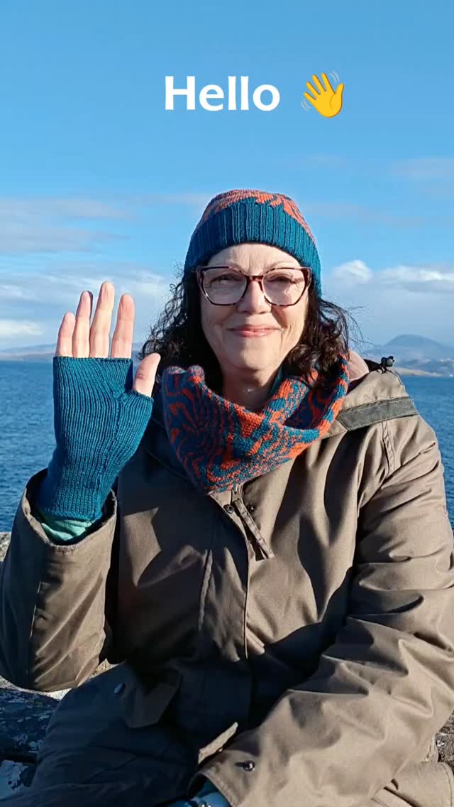 Hello 👋 I'm wearing my Contours Collection so much at the moment, I love the design and all the different contrasting colours I've knitted them in. I was sat enjoying the view of the Assynt mountains from one of my favourite beaches, Mellon Udrigle when a cold wind prompted me to demonstrate two cowl styles: worn loosely for neck warmth and air circulation, or folded and tucked into a coat for optimal warmth and style 🧣. This offers versatile protection from the elements 🌬️.
Would you like more videos like this? I'm not a natural in front of a camera, but I hope to showcase my knitwear in different ways. I'm learning how to show my face a little more 😬, which for a very private person is quite impressive ☺️ go gently with me .