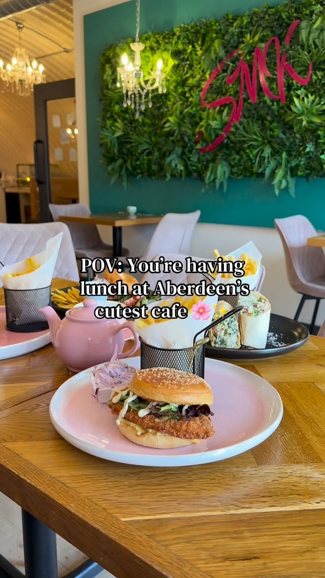 𝙔𝙤𝙪𝙧 𝙣𝙚𝙬 𝙛𝙖𝙫𝙤𝙪𝙧𝙞𝙩𝙚 𝙘𝙖𝙛𝙚 𝙞𝙨 𝙬𝙖𝙞𝙩𝙞𝙣𝙜 𝙛𝙤𝙧 𝙮𝙤𝙪 🌸🤍
Which one of these are you ordering first? ✨
#cafe #brunch #aberdeen