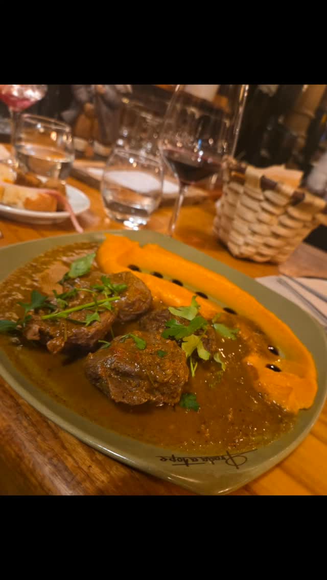 If you want to experience Madrid the way it was meant to be tasted , join Adventurous Appetites on one of our award-winning tapas tours. So much more than the standard patatas bravas, calamari sandwich and croquetas offered by many tours, we aim to stretch your culinary boundaries a little and get you to try some great Spanish food and drink as you rub shoulders with the locals in some of our favourite bars. You'll also get a bit of light history and culture, some fascinating stories and some useful advice thrown in for good measure! For more information please see the link in our bio
.
.
.
.
#madridtapas #tapastour #travelerschoicefortapas #toptenfoodexperiences #tripadvisor