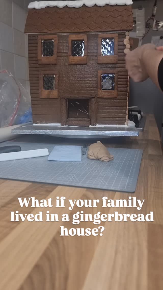 What if your family lived in a gingerbread house? ✨
Would it be a cosy Alpine cabin…
Or a classic manor… grand, elegant?
Introducing The Gingerbread Family Manor, now available on the Aria’s Cakes website. A handcrafted gingerbread house is designed to be more than a decoration, with a personalised family name and gingerbread figures.
While the classic designs evokes a traditional Christmas home, the Manor can also be reimagined for other seasons, a spring garden for Easter, or a bespoke design for special celebrations.
Because sometimes the most magical centrepieces are the ones that tell a story… and can eventually be shared.
Discover it on the website.
Which would you choose for your magical gingerbread home? 🍬💛
#ariascakes #gingerbreadmagic #bespokecentrepiece