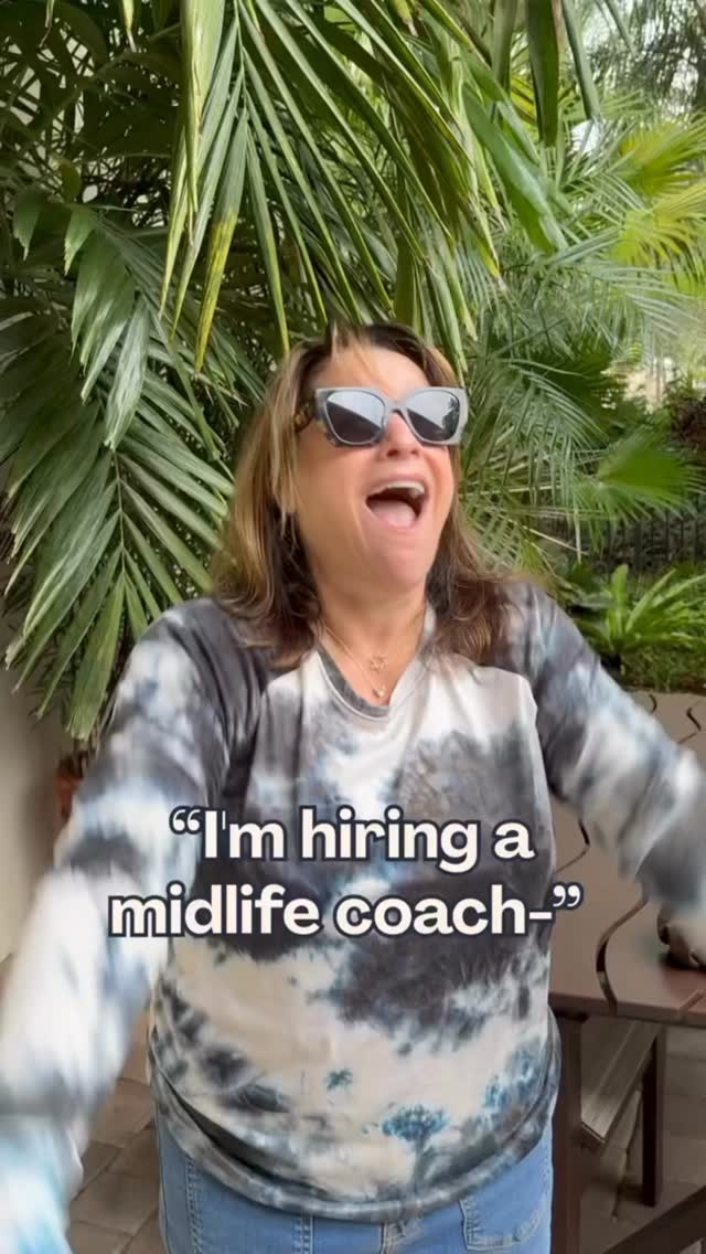 When someone says, “I’m hiring a midlife coach,” this is the energy.
Support is a power move. And it deserves to be celebrated.
If you’re ready, you know where to find me! Link in BIO.
#MidlifeClarity #MidlifeSupport #MindyBaer #WomenInMidlife #LifeCoach