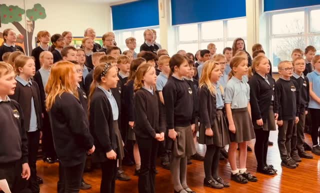 🎵 Here’s a sneaky recording of a rehearsal so you can hear how amazing the children sounded at the Carlisle Music Festival! 🪁