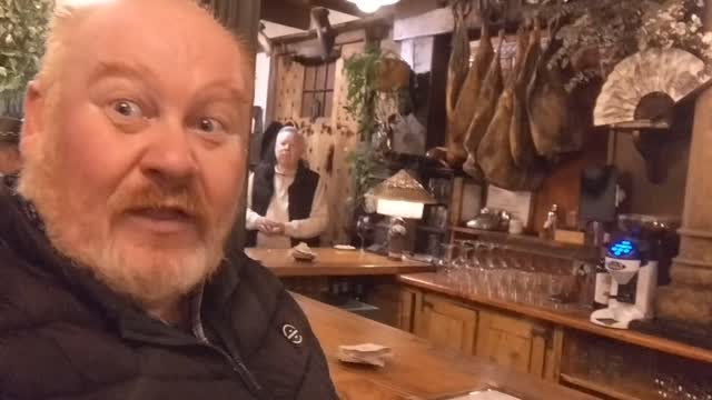 Adventurous Appetites aims to get you to the heart of Madrid through its food and drink. We take you to some of our favourite local bars to try some of the city's best food and drink, the way the Madrileños do It. But it's not just about food, we aim to blend in history, culture and insider advice and help you experience the flavours and spirit of Madrid. Please do follow the link in our bio for more information and we hope to share a night of tapas with you very soon!!!!
.
.
.
.
#madridtapas
#tapastour
#tripadvisor
#madridthingstodo
#madridtips