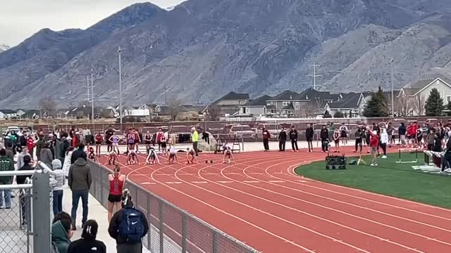 Amazing season opener for our client @reeseruns2026 💜💜💜
- 100 m state qualified new PR
- 200 m state qualified new PR
- 4x100 state qualified new school record
- 4X200 state qualified new school record