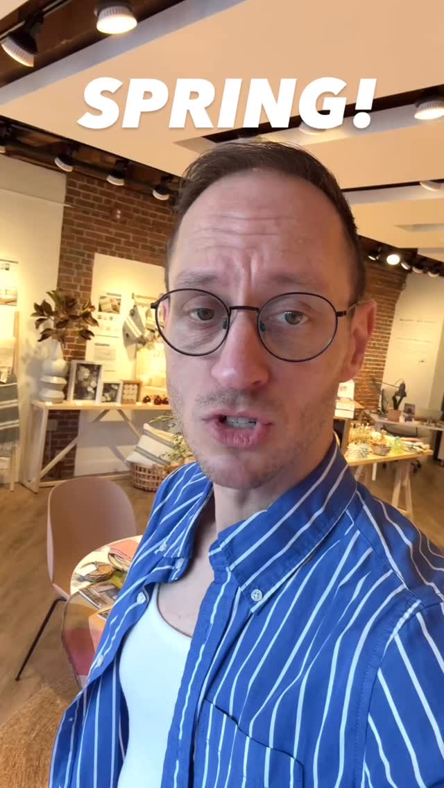 🌷SPRING
Shop at your local cute lil’ shop today!
#boston #homedecor #shopsmall