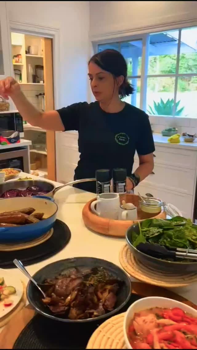 Reflecting back on last weekends retreat, Your Sisterhood Getaway, 7th to 9th March with the amazing duo @moveandbreathe.events At the stunning @summer_house_retreat
This real shows my joy
#RetreatVibes
#cooking
#wellness
#retreat