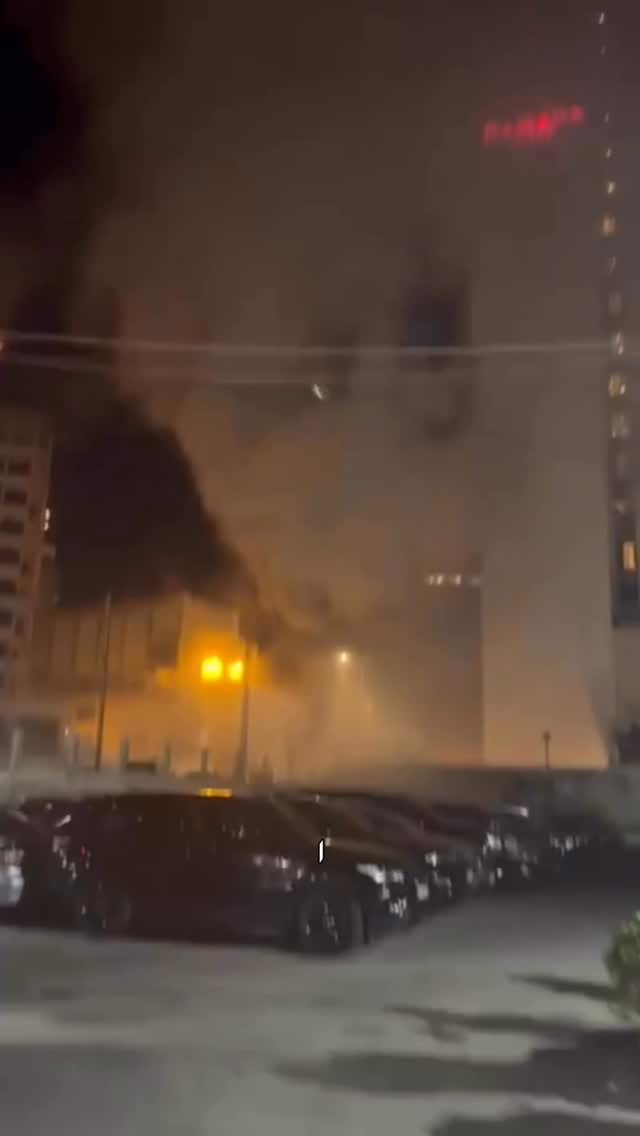 DOE PARA AJUDAR AS VÍTIMAS DO CONFLITO NO LÍBANO 🇱🇧
O Líbano enfrenta uma nova e alarmante escalada de violência, agravando uma situação humanitária que já estava profundamente fragilizada. Mais de 800 mil pessoas foram forçadas a se deslocar, deixando para trás casas, pertences e suas rotinas, muitas vezes sem saber para onde ir.
Entre os mais afetados estão mulheres, crianças e idosos, que enfrentam condições extremamente difíceis em abrigos improvisados, com acesso limitado a alimentação, água, medicamentos e itens básicos de higiene.
Diante da gravidade do cenário, a Vv- Inteligência Humanitária está coordenando ações de apoio na região, com foco em abrigo emergencial, distribuição de alimentos, cobertores e itens essenciais, além de assistência direta às pessoas em situação de maior vulnerabilidade.
👉🏻 LINK NA BIO PARA DOAR 🇱🇧