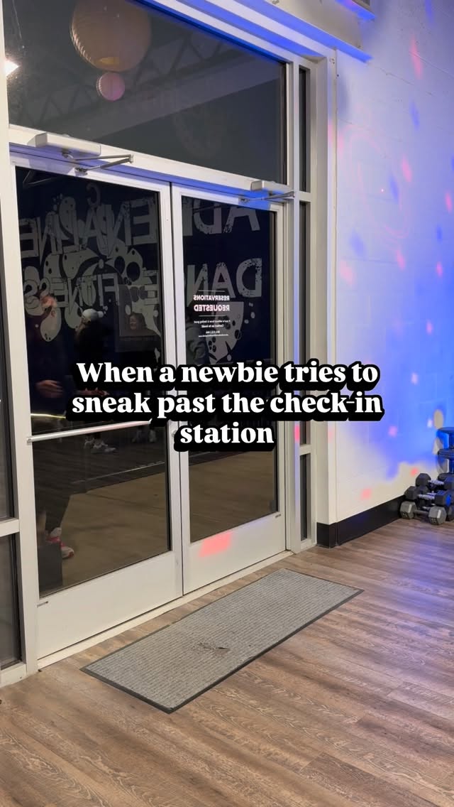 Oh you thought you were just gonna walk past without saying hi, huh? 🤪
Btw members, have you picked up your new scan tag yet? If you haven’t, grab one from your instructor at your next class!
#greenvillesc #yeahthatgreenville #greenville #gvl #greenvillefitness