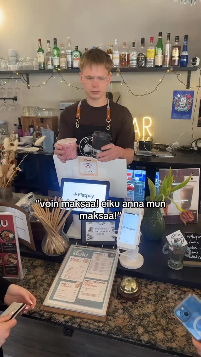 Kun sä oot odottamassa, että ne päättää… 😂 #kahvila #kuopio