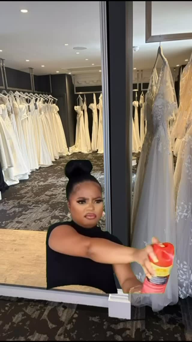 When he says “the wedding budget is getting out of hand…”
Me adding another thing to the Pinterest board
#reelsinstagram #viralreels #weddingmeme #fyp #weddingday