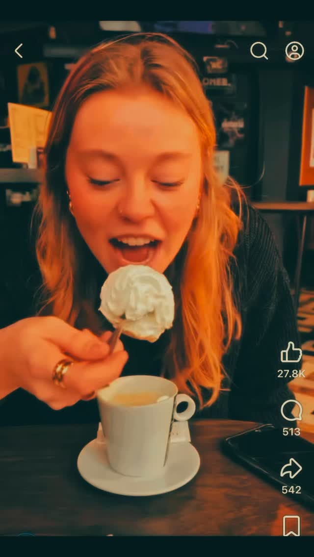 ITS MELLO CREAM 💋 #glutenfree #donuts #catering #breakfast #virginia