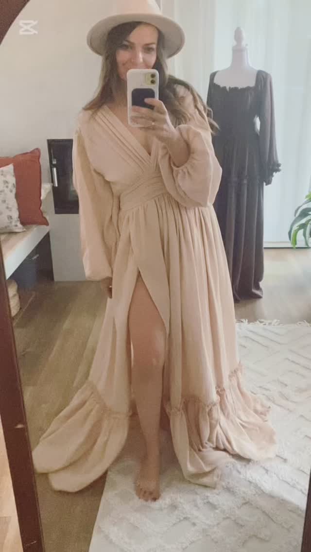 Flash Ready to ship Sale🥳
👉I brought you 5 ready-to-ship dresses this time, and each one is €149 🩷
All pieces are available in the exact color you see in the photo, and they’re made in my S–L photoshoot size. Just choose the one you feel most drawn to from the drop-down menu, and I’ll ship it to you so it can arrive as soon as next week 🩷
Did you notice that the newest dresses now hide a tiny little QR code as well? If you feel like soaking in a bit of emotional recharge or a gentle affirmation before your session, it’s there for you too ✨
Can’t wait to meet you in my shop while the sale lasts🩷
#edenartdresses #maternityphotography #pregnancyannouncement