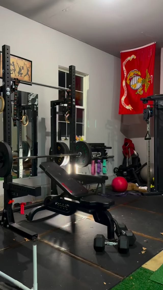 I have a goal to enjoy 45 books this year.
So I mix up the way I get them in —
physical books, ebooks, and audiobooks.
Sometimes while I lift… I “read.”
& right now I’m listening to UnSweetined by Jodie Sweetin.
Beyond grateful for Libby — it keeps it simple:
free audiobooks, no extra subscriptions…
especially when Spotify likes to stop me at 15 hours 😂
If you want to build habits that stick,
make them appealing and accessible.
(This applies to almost everything.)
… any other memoir recommendations?
Those are usually my audiobook go-tos.
——————
#HabitsThatStick #AudiobookLife #ReadMoreBooks #AtomicHabits #StrongMindStrongBody