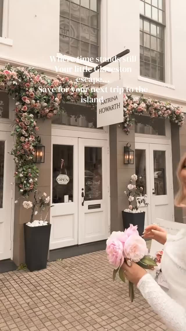 Follow for more unique boutique moments - tell me your favorite Galveston find.
#galveston #boutiqueshopping #galvestontexas #travelguide #creatorsearchinsights