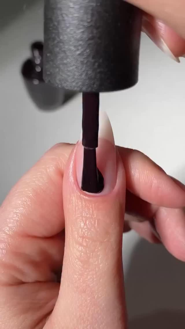 Some of us reach for Lincoln Park After Dark as soon as September hits. Some of us wear it year round. It’s like late nights on your nails. It really is THAT girl, which is what makes it way more than color👏🏻🌃 Repost @opi 💅🏼
Are you a Lincoln Park After Dark Girlie !?👇🏻🗳️