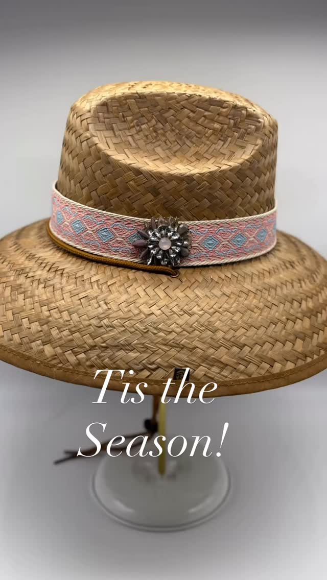 #riverfrontdesigncreations #equestrian #equestrianlife #sunhat #beach