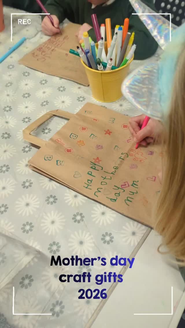 Mothers day crafts at Wednesdays craft club!
Everyone was so proud of the wonderful gifts they made for their mum's, granny's and aunties!