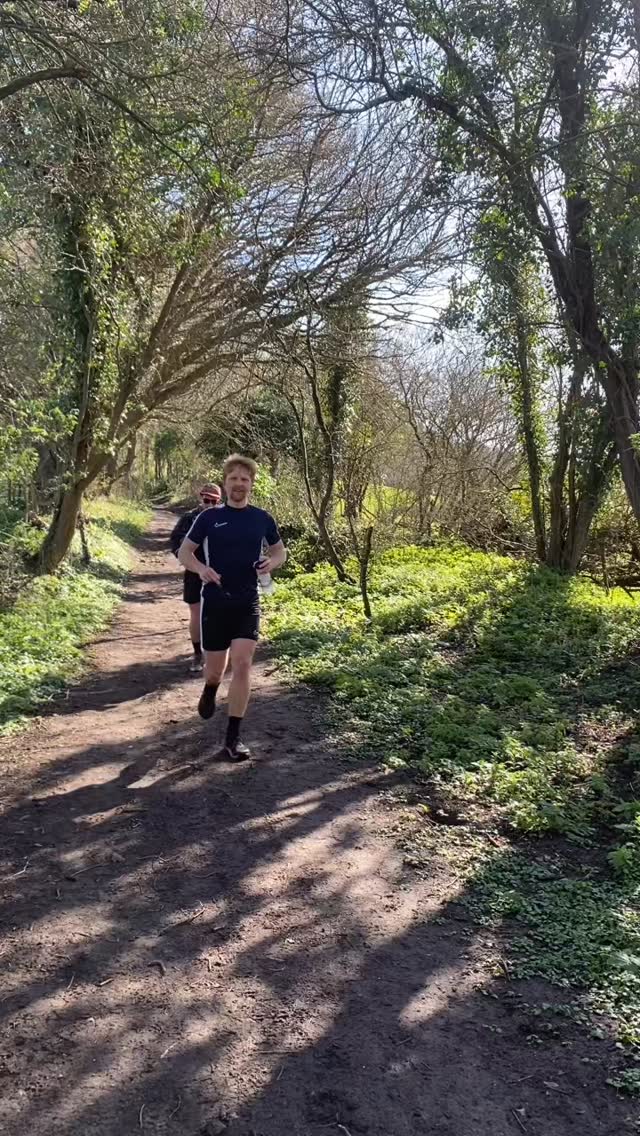 Kelston never disappoints ☀️
As we slowly emerge from the gloom of winter, yesterday’s run delivered the goods; sunshine, rolling trails, plenty of mud and great company.
As ever there was lots of chat about food… and some very welcome homemade snacks from @shonakirstin for the post-run car park refuel. Perfect smug Saturday!
BTR — it’s what we do.
Fancy joining us sometime? We offer a 7-day free trial for new runners. Check out our website, link in bio