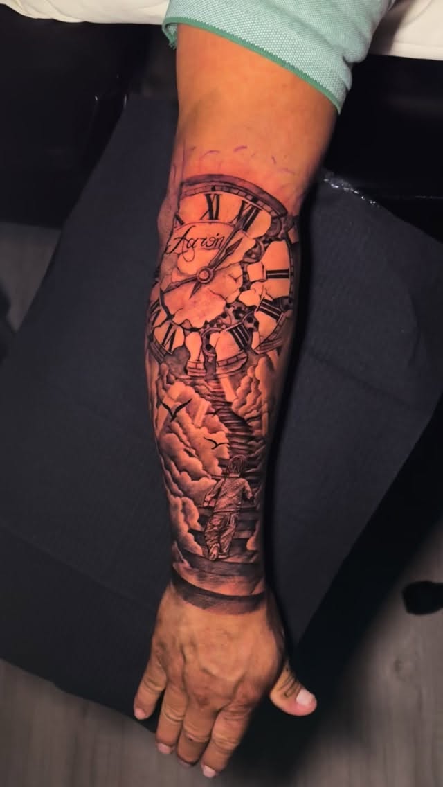 Custom tattoo designed for my client💎
Every piece I create starts with a conversation and is build to fit the body, the story and the vision behind it🧠
Austin -TX
booking & tattoo inquiries 📲 DM me
www.tatitattoo.ink
#austin #atx #tattooartistaustin #tattooaustin #sontattoo