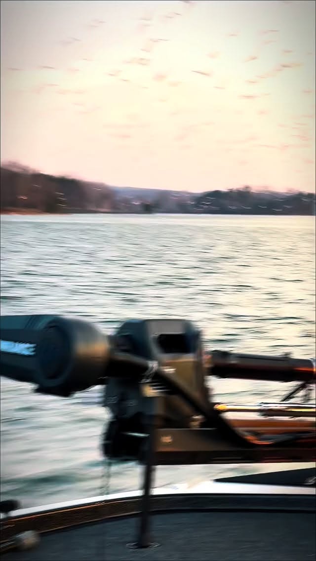 Breaking in the 2026 @triton_boats_official in the @anglerschoicemarine_ tournament trail with @epicericofficial . It’s a smooth ride! #tournament #largemouthbassfishing #sunsets #birds #lake