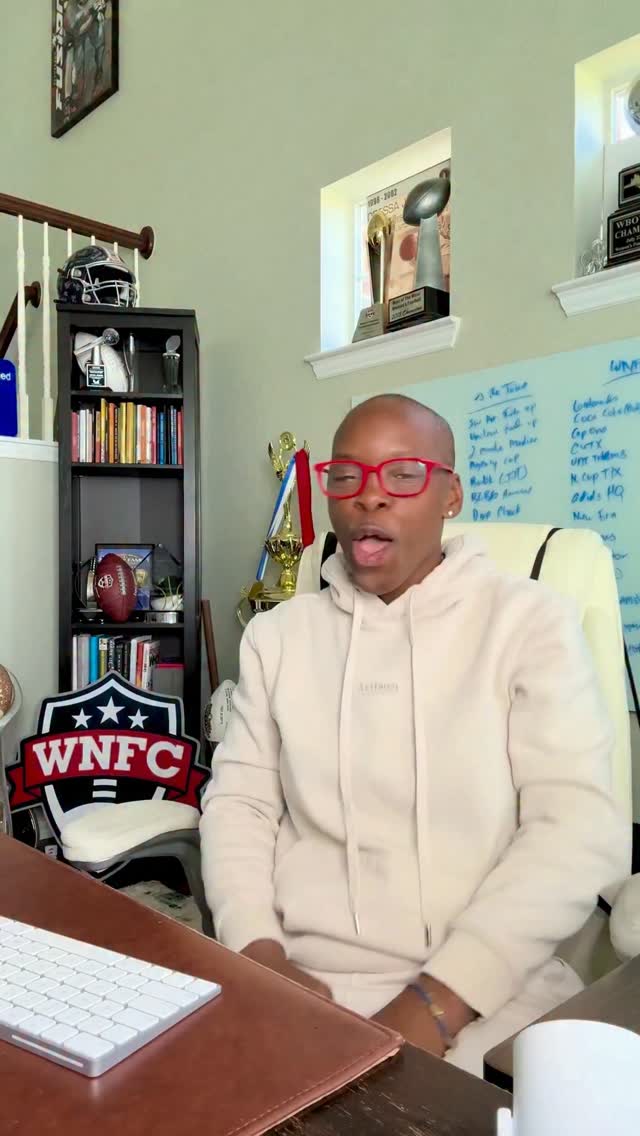 This woman done walked the equipment out of the gym! 😎 Love me some @palmer_prevails_the_5_way
March 28. Season kicks off on @victoryplustv , grab your tickets TODAY!!!
@wnfcfootball