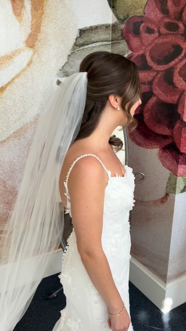 If price is your first question, we may not be the right fit.
And that’s okay.
Because the brides who tend to work with our team are usually looking for something more than just hair and makeup.
They’re looking for artists who care deeply about the details.
A team that knows how to create a calm, joyful atmosphere on a wedding morning.
Professionals who guide the timeline, collaborate seamlessly with other vendors, and bring years of experience into every moment of the day.
In other words, they’re looking for an experience, not just a service.
Wedding mornings move quickly, and the people you choose to surround yourself with matter. The right beauty team doesn’t just create a beautiful look… they help set the tone for the entire day.
For brides who value thoughtful artistry, a smooth morning, and a team they can fully trust, and that’s exactly what we’re here for.
If that sounds like the experience you want for your wedding day, we’d love to hear from you.
✨ Reach out through the link in our profile to check availability and secure your date.
#chicagobride #chicagoweddinghair #chicagobridalbeauty #chicagoweddingvendors
#luxuryweddingchicago