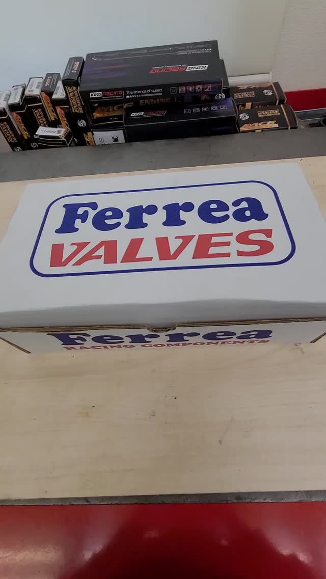 ferrea ステンレスバルブ
#efitechnologic #コンプリートエンジン製作 #ステンレスバルブ #富山 #エンジンオーバーホール