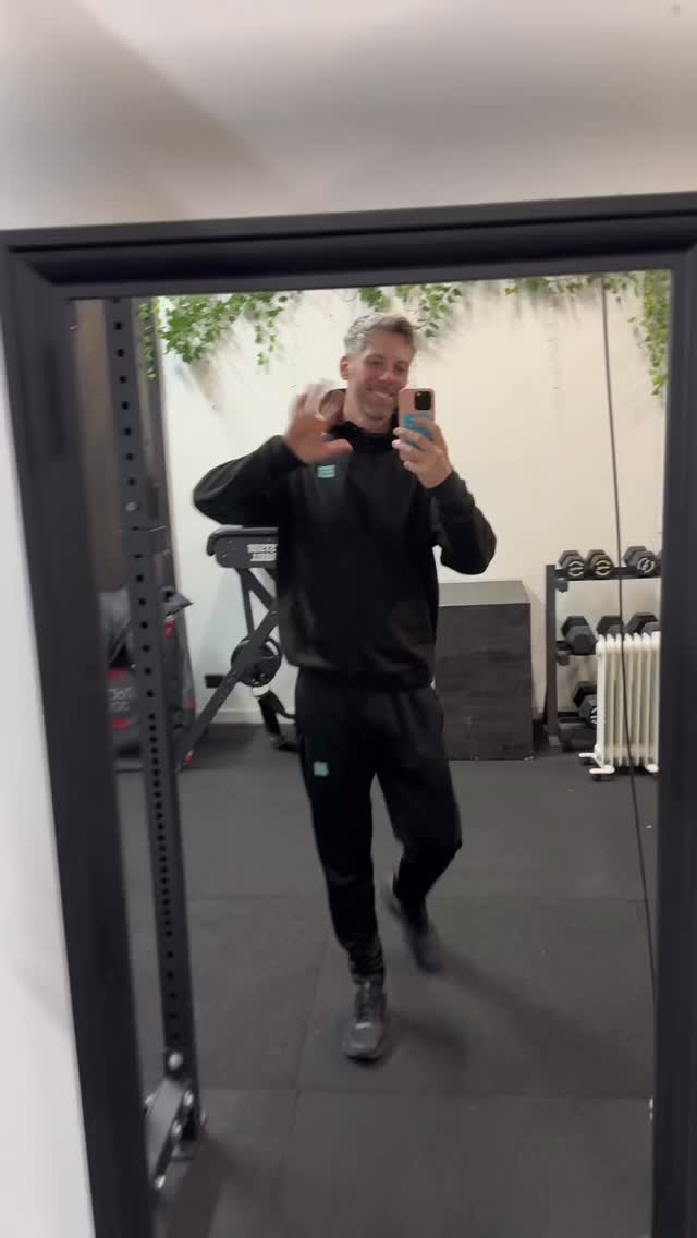 dynamic people.
do dynamic things.
#queerfitness #lgbtqiastrength #creativemovement #inclusivepersonaltrainer