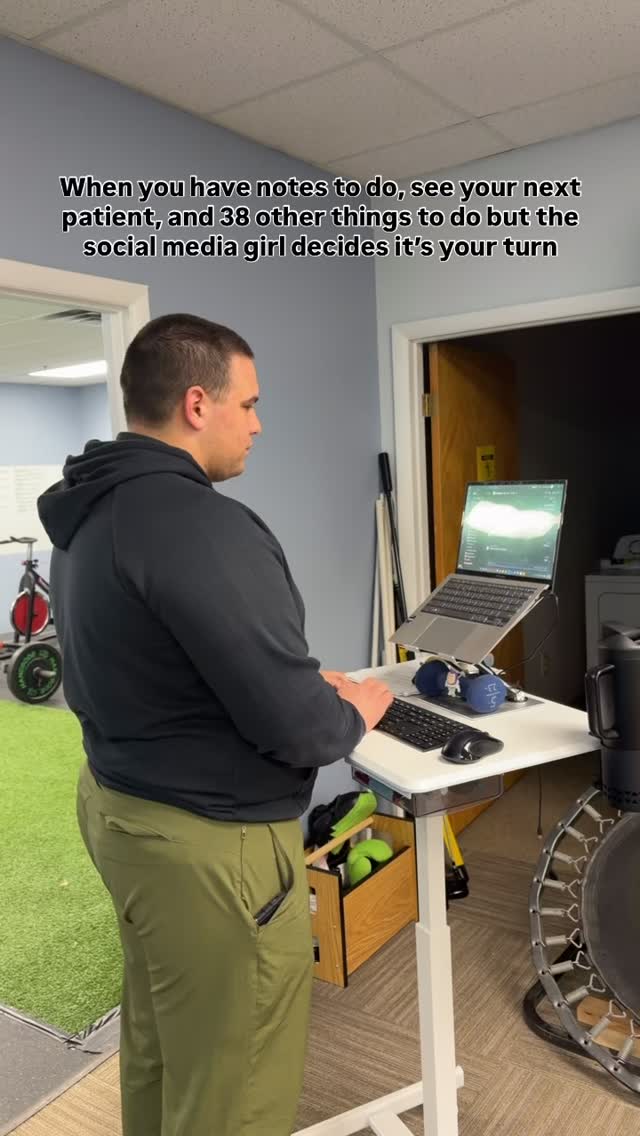 PTs: “I have got back to back patients”
Social media girl with her camera : “okay but hear me out…”
(physical therapy, physical therapist, physical therapy in Rochester)