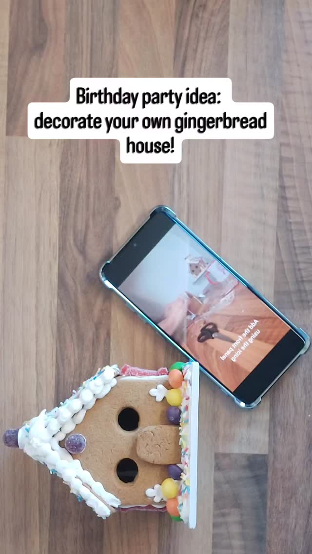 Birthday parties are even better when everyone gets involved.
This gingerbread house decorating kit turns a party into a creative experience where each guest can build and decorate their own house.
It becomes:
🏡 the activity
🎨 the entertainment
🎁 and the party favour to take home
A sweet idea for birthday house parties that children (and adults!) absolutely love.
Available at Aria’s Cakes.
#BirthdayPartyIdeas #ariascakes #GingerbreadDIYKit