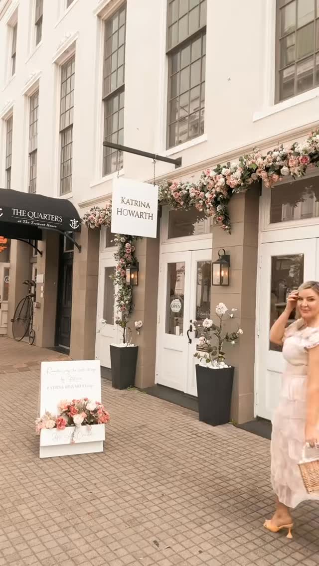 A little romantic corner of Galveston 🌸a dreamy boutique across from the Tremont house
#galvestontexas
#shopgalveston #boutiqueaesthetic #romanticstyle #visitgalveston