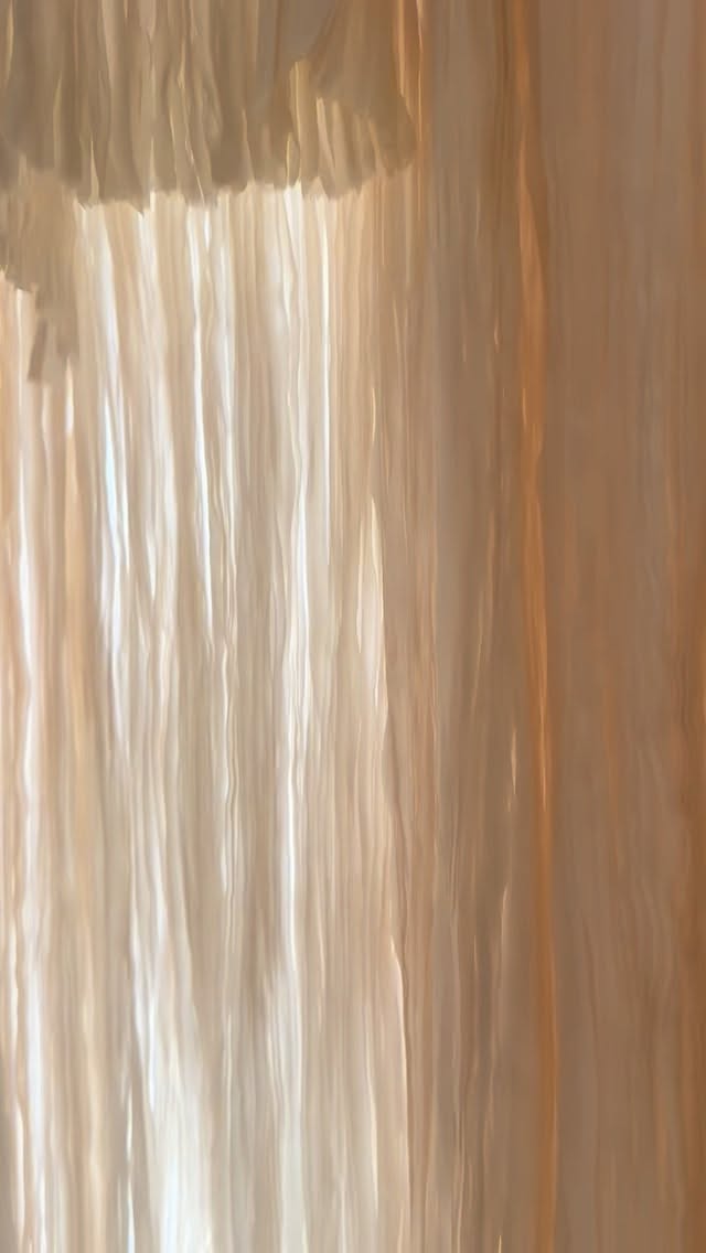 From dye pot to pleating to plaiting - a lovely AMPHITRITE customisation for the sweetest bride…
.
.
.
.
.
.
.
#silkweddingdress #modernbride #modernwedding #contemporarybridal #bespokebridal