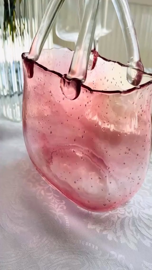 ✨ Transforming spaces into unforgettable experiences.�From elegant décor to stunning furnishings, we bring your events to life. 💫�Let your celebration shine with the perfect setup!
📞Call /Whatsapp: 07427 613942
Website: www.admiresfurnishings.co.uk
Email: sales@admiresfurnishings.co.uk
📍Tonbridge, Kent
We are based in the UK and operates from our own warehouse.
#EventDecor #EventStyling #EventSetup #LuxuryEvents #EventDesign