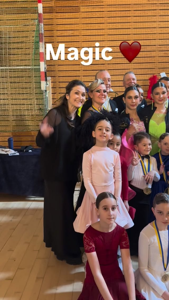 Vilken dag! Stort grattis alla på en danstävling i Göteborg! Vi är så stolta 🥰 #wearemagictogether @standard_latin_tiodans_dsf @svenskadanssportforbundet @by_jura @valentina_lundin_