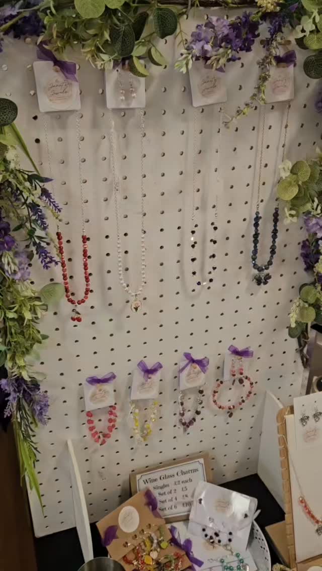 Stall ready at Flitwick Village Hall, for the RSPCA Beds South & Mid Herts Branch spring fair
11am-4pm 💜🐾