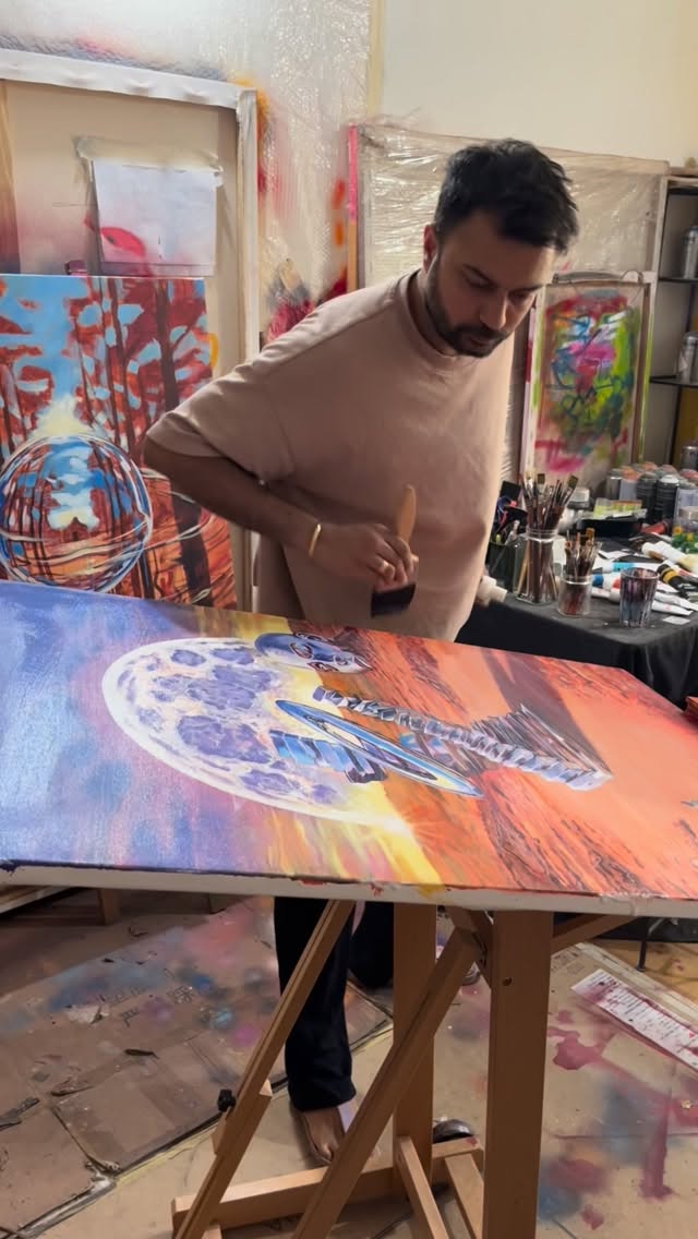 I and my mediocre varnishing skills !