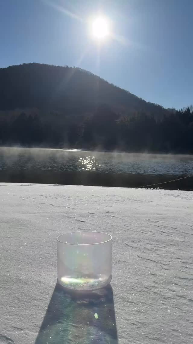 3月に降った雪とアルケミークリスタルボウル🥣
マイナス5度でした
#アルケミークリスタルボウル #本当の音 #stillness