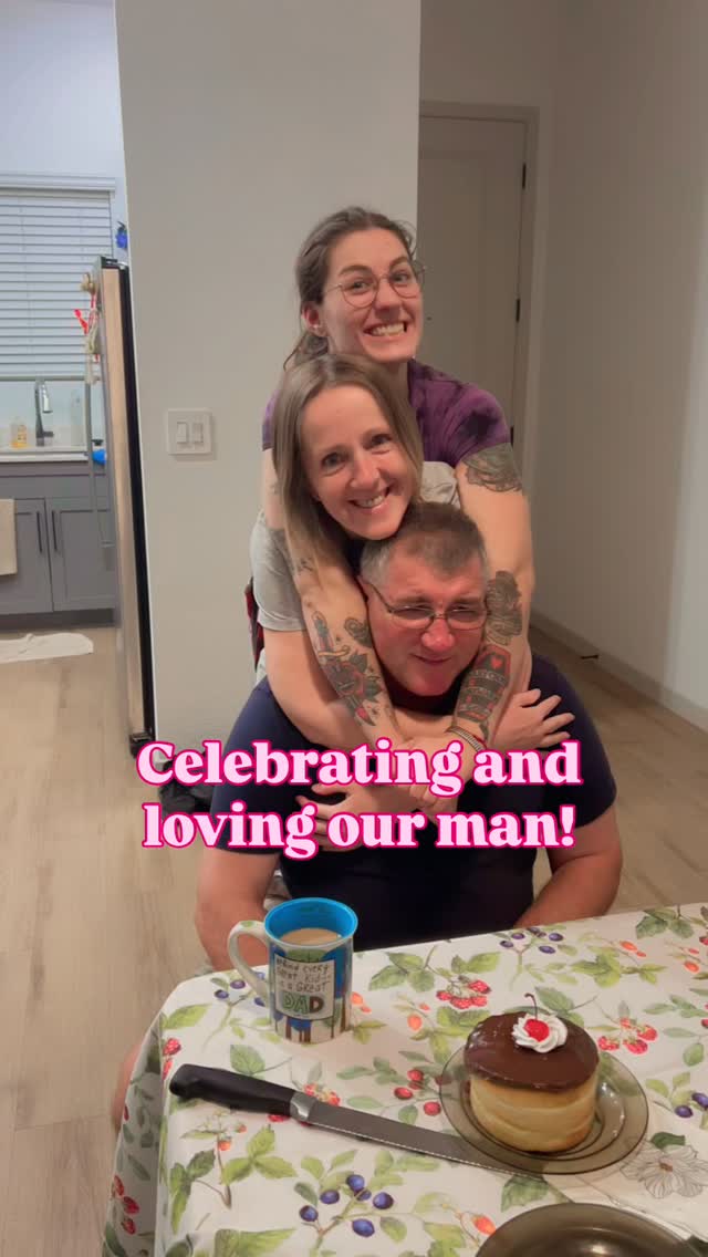 We @earthssence love very much our man Kris @kriskapusta 😘💖💖
He gets to be celebrated especially on his Birthday. 🥳🎊🎉
Happy Birthday hubby and dad! Sto Lat! 🥳🎂🎁🌟💝
Help us celebrate him. 🫶💖🥳
#awakenwomenclub #heartcenteredliving #celebrationvibes #funnywomen #visionarywomen