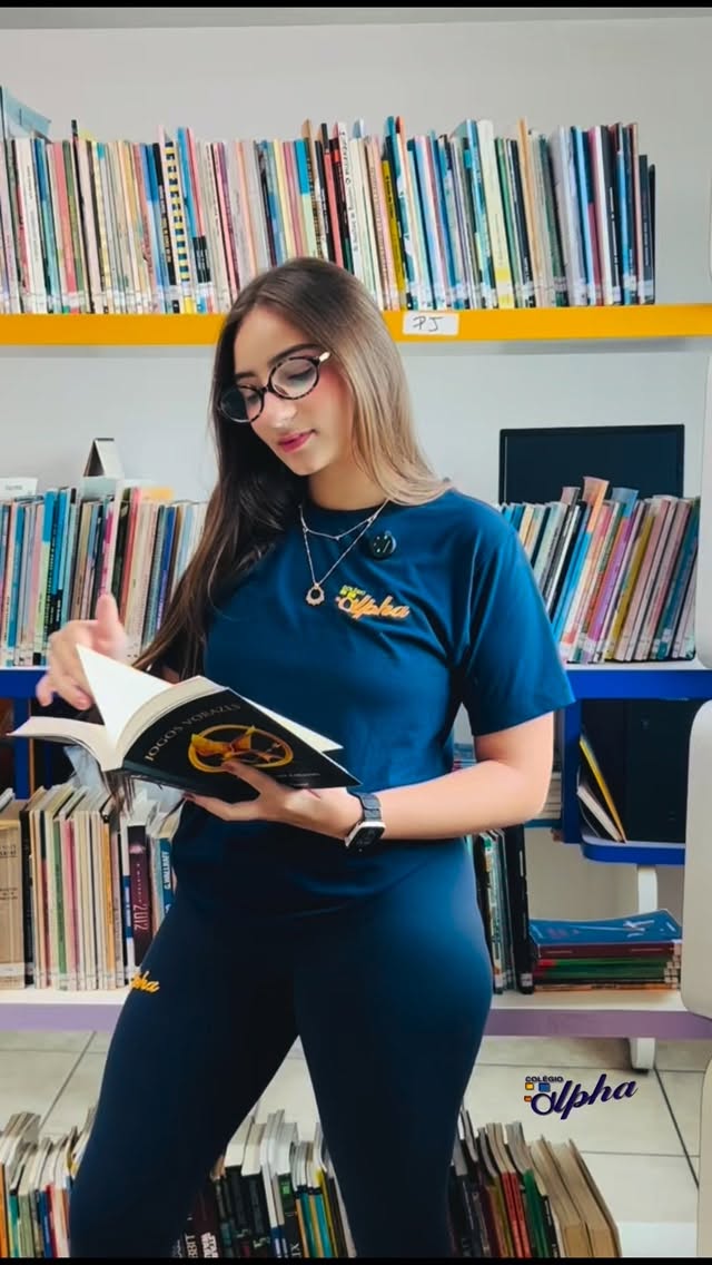 📚✨ A magia da leitura está chegando!
No dia 28/3, o Colégio Alpha realiza a XXXI Feira da Leitura — um momento especial preparado com muito carinho pelos nossos alunos e professores.
Histórias, criatividade, imaginação e muito conhecimento reunidos em um evento que celebra o poder dos livros e da leitura. 📖💡
Venha prestigiar, se encantar e viver esse momento com a gente!
📅 28 de março
📍 Colégio Alpha
Esperamos por você! 💙
#FeiraDaLeitura #ColégioAlpha #IncentivoALeitura #Educação #Literatura LeituraTransforma