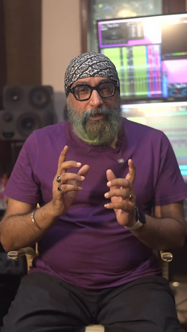 In this edition of Asli Baat, KJ Singh reflects on a career-defining call that led to one of the most iconic soundtracks in Indian history.
The lesson is simple: You don’t just “get” ready; you stay ready. KJ takes us behind the console of a high-stakes studio session with a legend—where a “one-week project” evolved into a cultural phenomenon that redefined the sound of a generation.
The process was raw, the hours were late, and the results were legendary.
Watch to find out which masterpiece he’s talking about. 👇
#AsliBaat #AsliMusic #KJSingh #StudioStories #BehindTheScenes