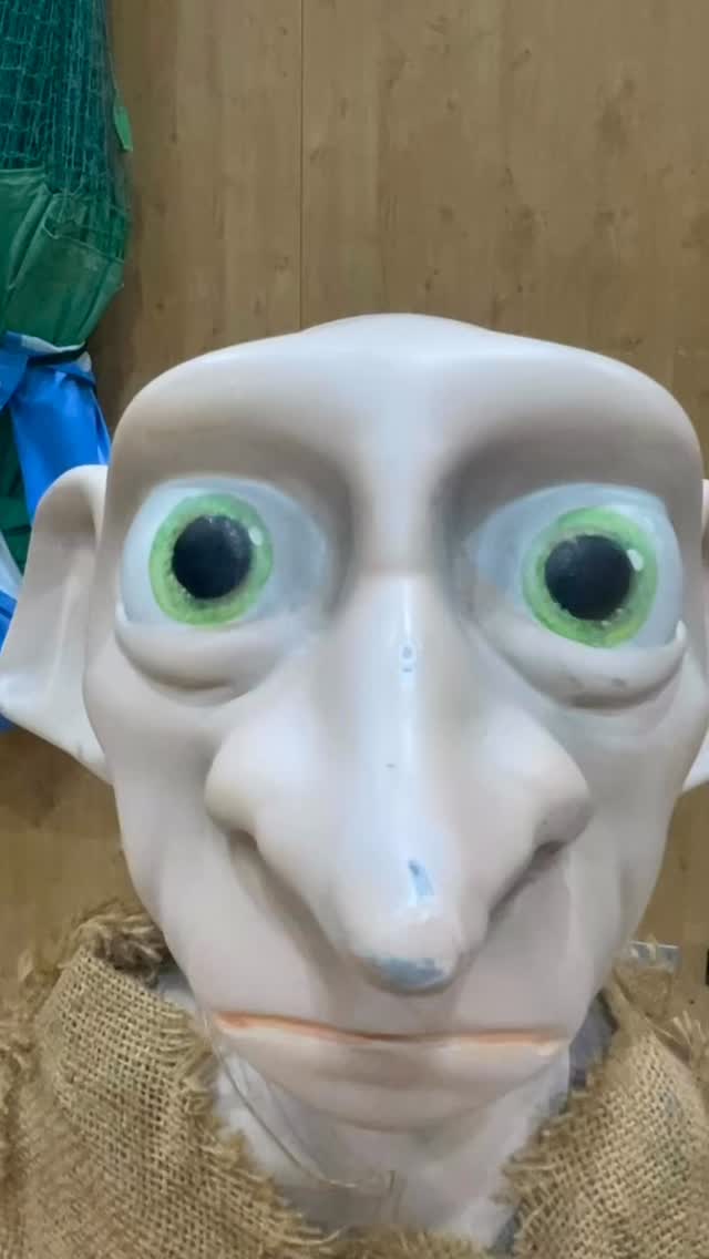 We can’t be tied down! Whether it’s on site or in the office, we have a reputation for bringing the energy 🥳
#print #stylo #graphicdesign #vodafone #trends