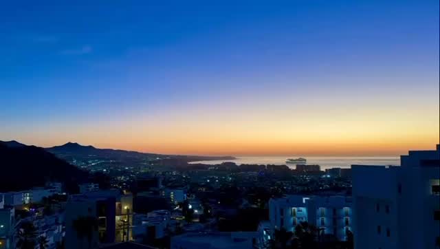Sunrise views from the castle 🌅
#sunrisecabo #boutiquehotelcabo #placestostaycabo