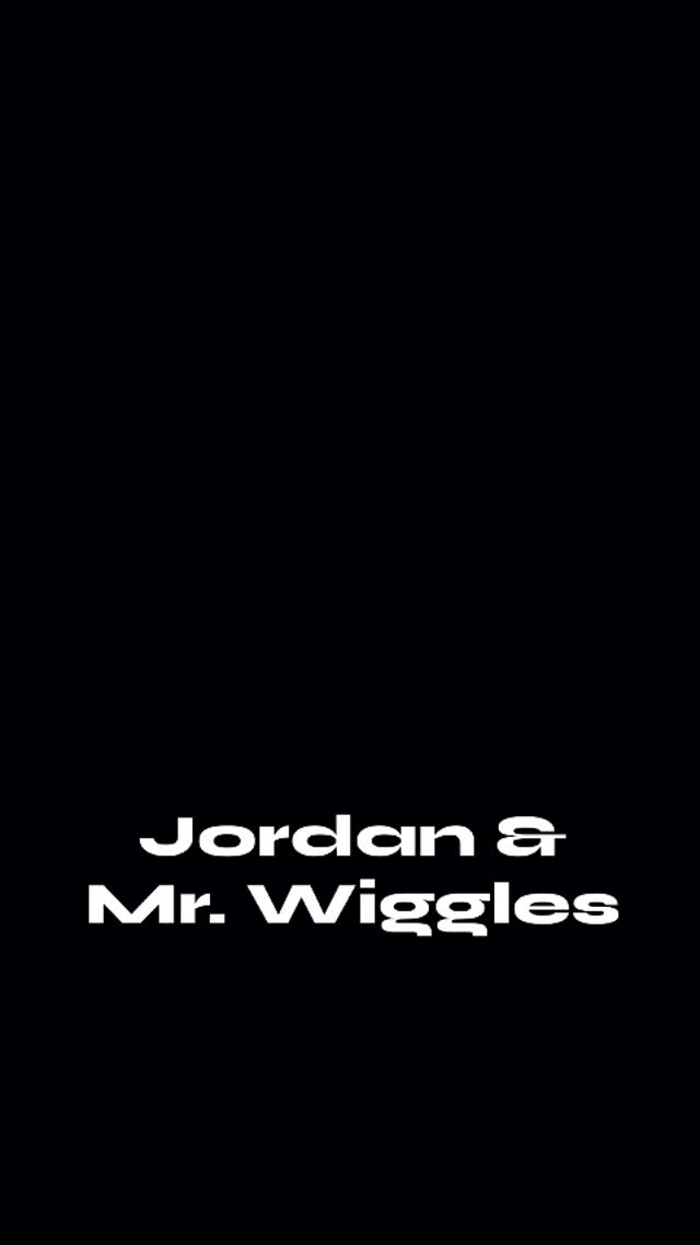 đ¨ P D Ađ¨
Jordan and Mr. Wiggles had the best playtime ever and left Jordan completely exhausted. Their affection for each other was laughable. Misfit tried to intervene, but they wouldn't have it. đ
Mr.Wiggles is up for adoption through @heartsaliveanimalrescue
#abetterpetdogtraining #vegasdogs #pda #heartsalive #lasvegasdogtrainer