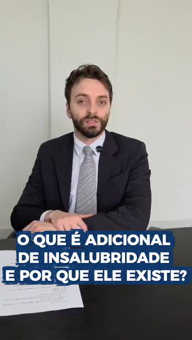 Você sabe o que é o adicional de insalubridade e por que ele existe?
No vídeo de hoje, o Dr. Igor Bender Niels explica de forma clara o que significa o adicional de insalubridade, quem tem direito e qual é a importância desse benefício para trabalhadores que exercem suas atividades expostos a riscos à saúde.
Esse direito existe justamente para compensar e reconhecer as condições de trabalho que podem prejudicar a saúde do trabalhador, garantindo uma proteção prevista na legislação trabalhista.
▶️ Assista ao vídeo e entenda melhor seus direitos!
💬 Ficou com alguma dúvida? Deixe nos comentários ou entre em contato com o SINDESC.
#DireitosDoTrabalhador #Insalubridade #LegislaçãoTrabalhista #Sindesc #DireitoDoTrabalho