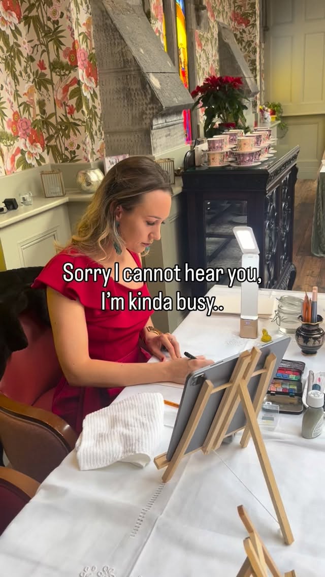 Iâm not complaining, I love my job đđźââď¸
#artistlife