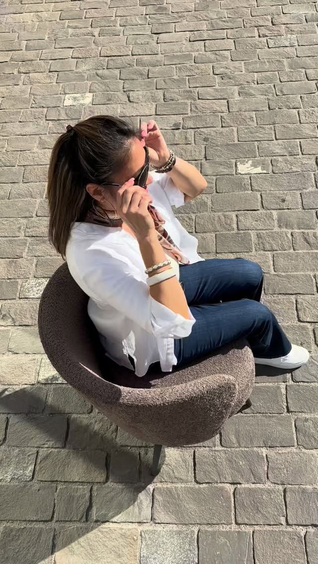 Endlich wieder Frühlingslooks ✨
Leichte Stoffe, helle Farben und Outfits, die sofort gute Laune machen.
Welcher Look ist euer Favorit? 🌷
#dittlijeans #spring #sun #altstadt #kornplatz